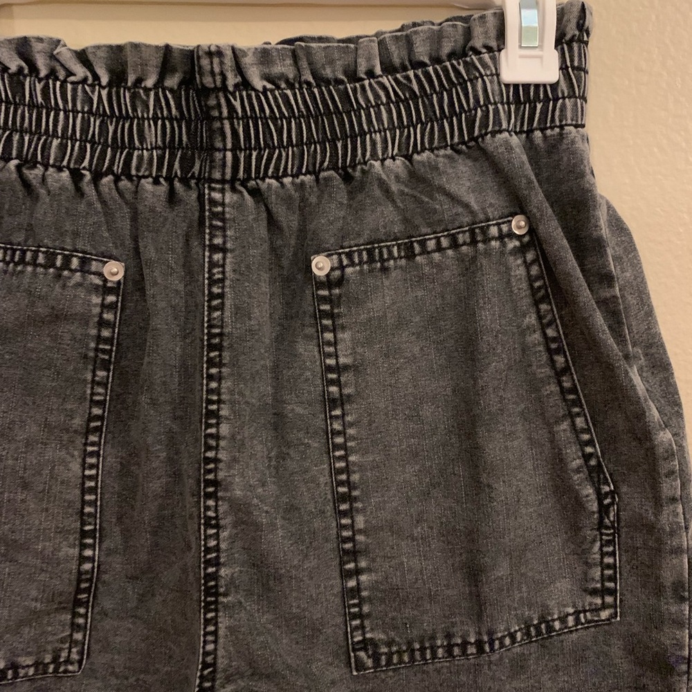 Brand new Vici Dolls Shorts - Picture 3 of 5